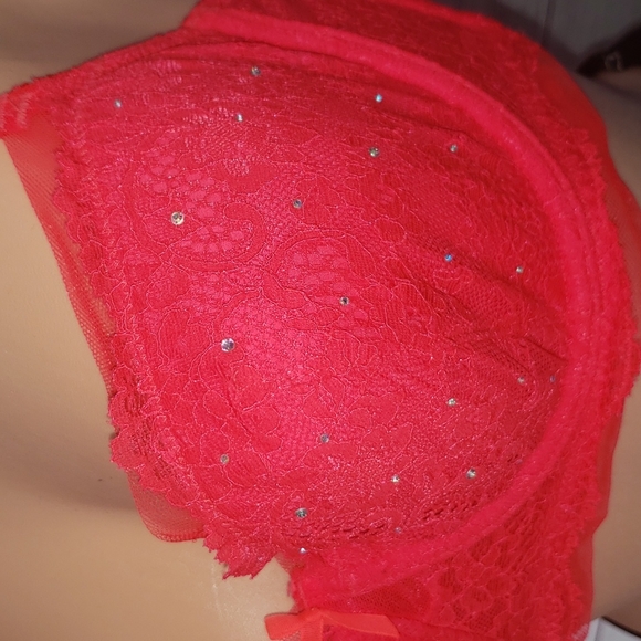 Victoria's Secret Dream Angels Rhinestone Balconet Bra  34DD 34E - Picture 4 of 8